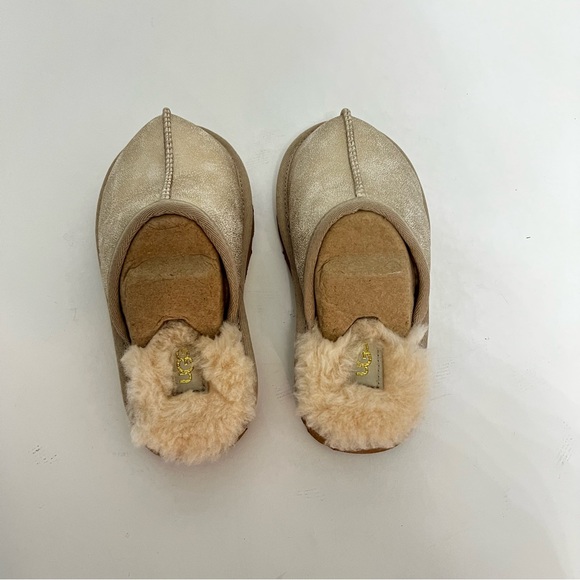 UGG Kids' Keegan Metallic UGGplush Faux Fur Lined Slipper - New In Box - Picture 11 of 16
